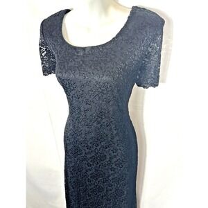 Vintage USA Black Lace Formal Dress Size 10 Goth Coquette Vamp Witchy Whimsigoth